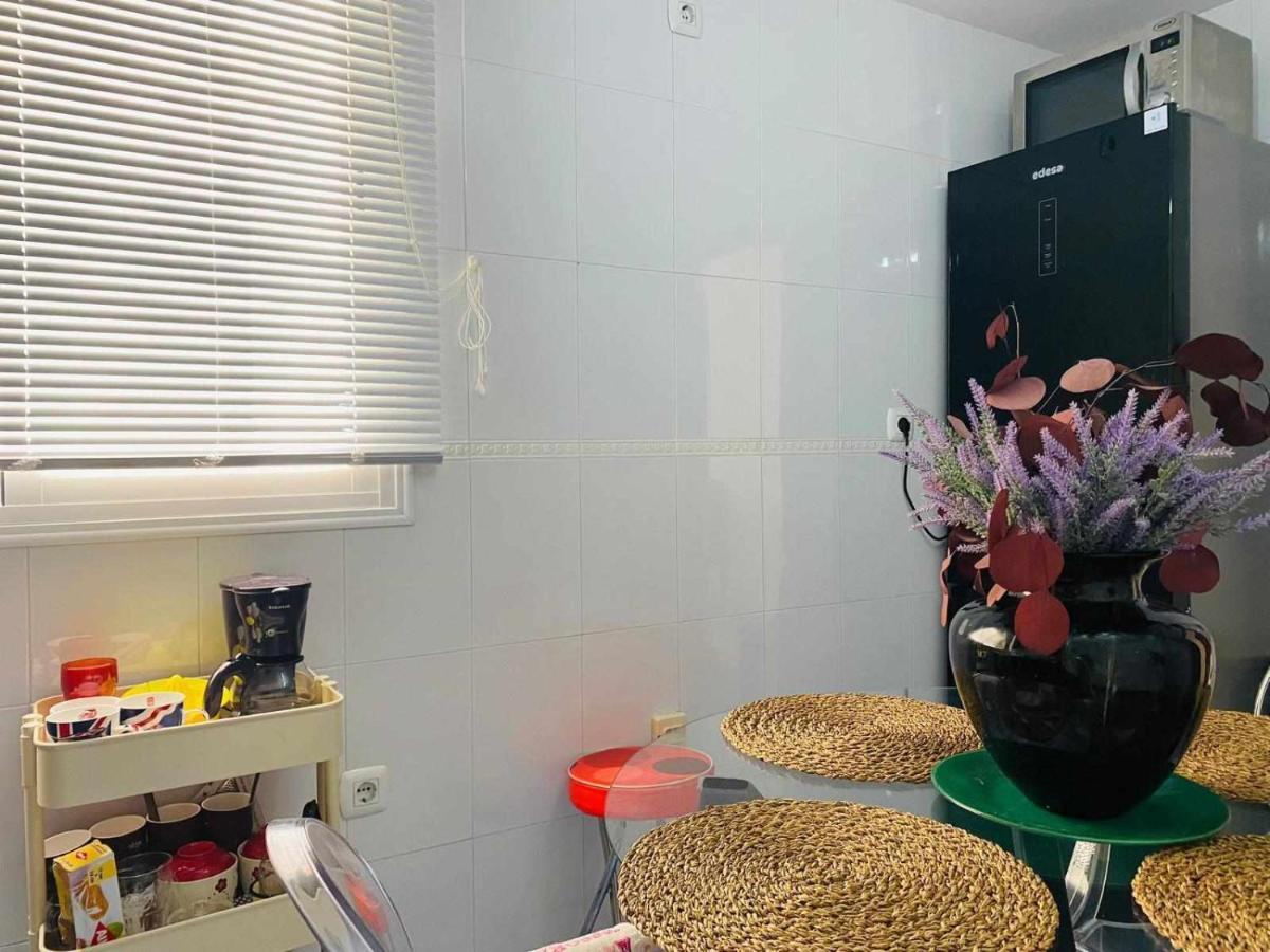 Toros Apartamento Junto A La Estacion De Trenes Lejlighed Málaga